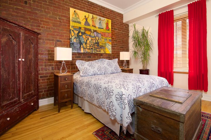 Room 10 of 57