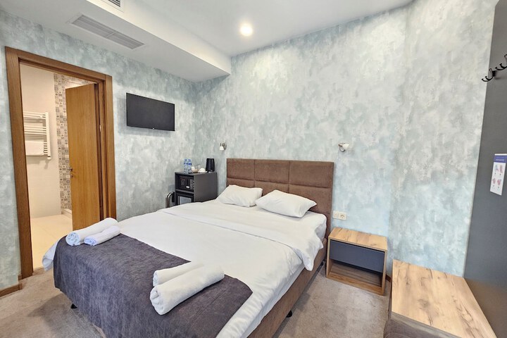 Room 29 of 70