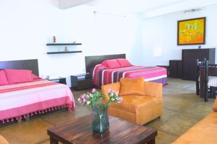 Room 15 of 42