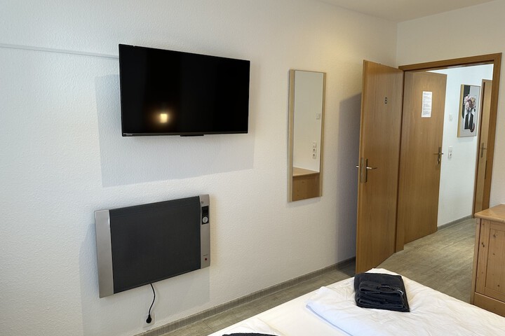 Room 21 of 85