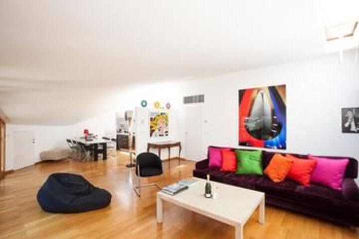 Room 42 of 46
