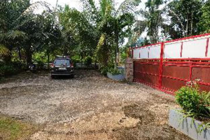 Property Grounds 47 of 66