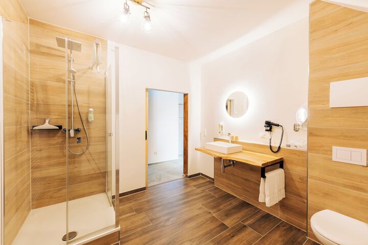 Room 12 of 29