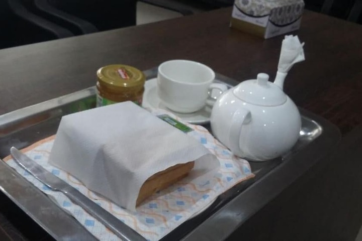 Breakfast/Coffee Service 21 of 25