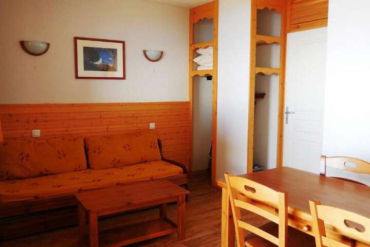 Room 15 of 41