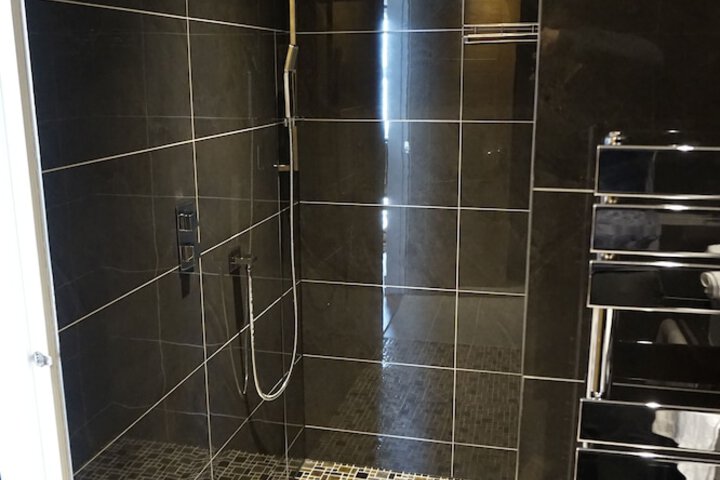 Room 56 of 95
