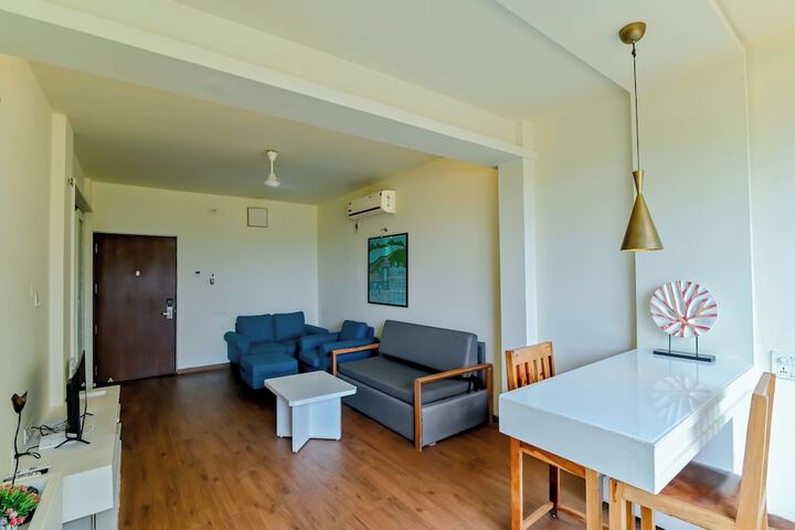 Room 16 of 64
