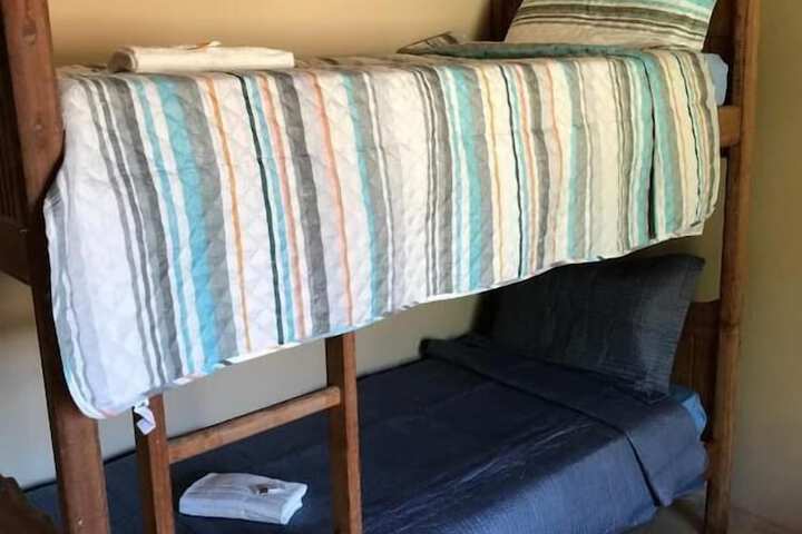 Room 10 of 48