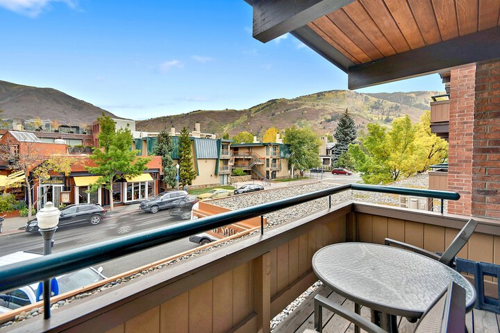 Terrace/Patio 121 of 185