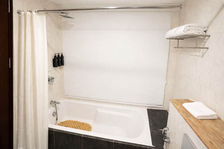 Room 14 of 31