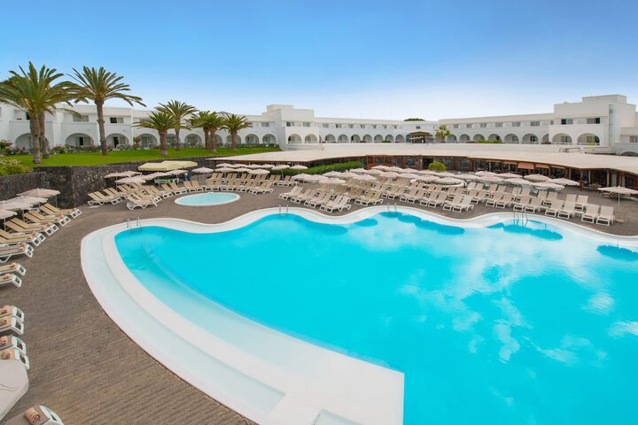 Pool Hotel