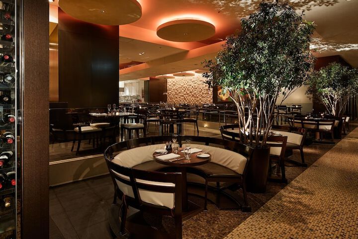 Dining 156 of 216