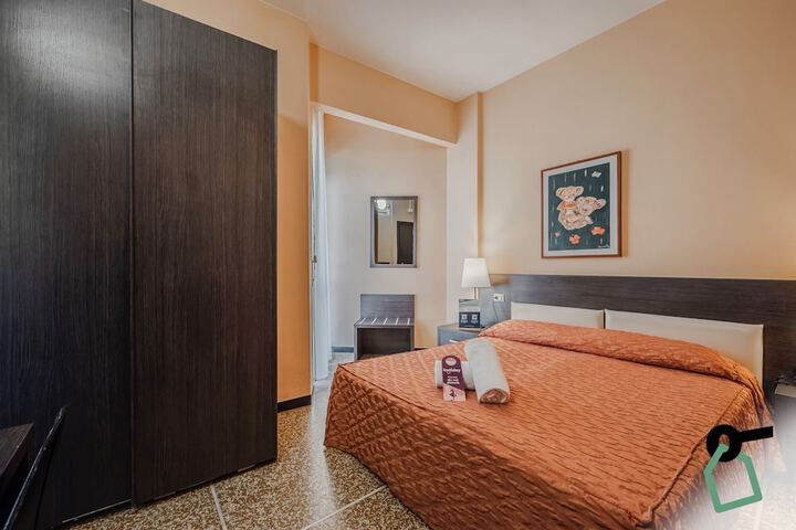 Room 18 of 60