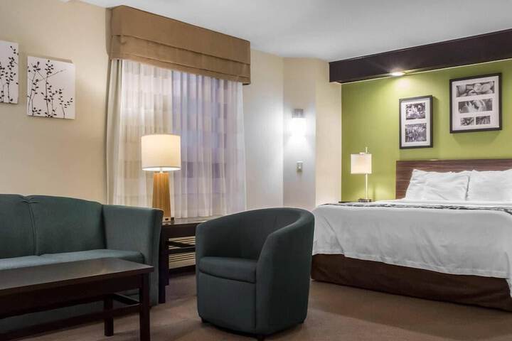 Room 14 of 20