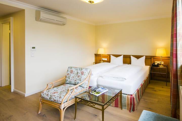 Room 41 of 136