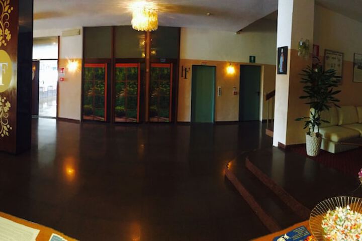 Hotel Interior 7 of 51