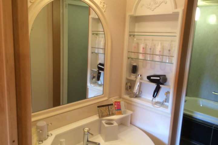 Room 20 of 22