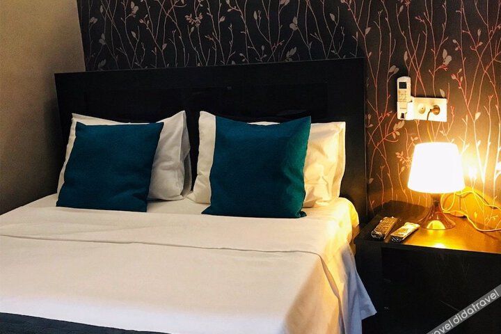 My City Hotel