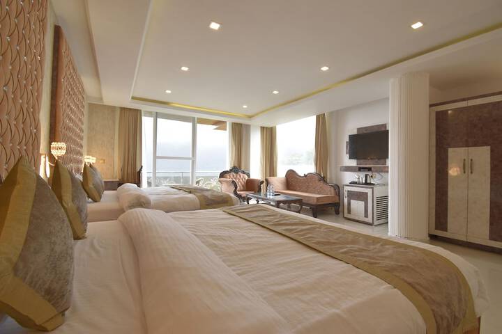 Room 16 of 111