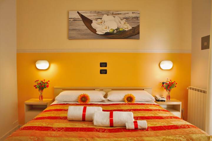 Room 7 of 35