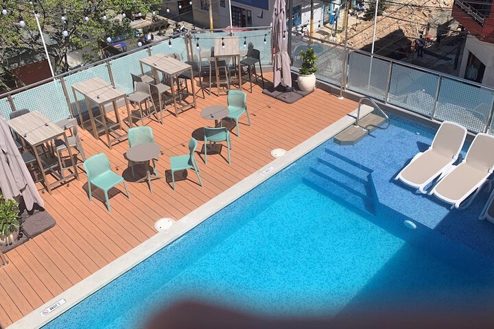 Pool 64 of 79