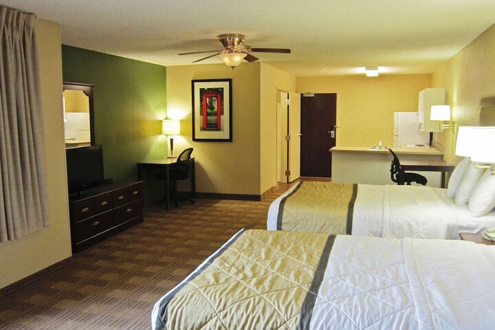 Studio 2 Double Beds (8 of 12)