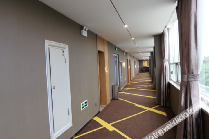 Hotel Interior 15 of 27