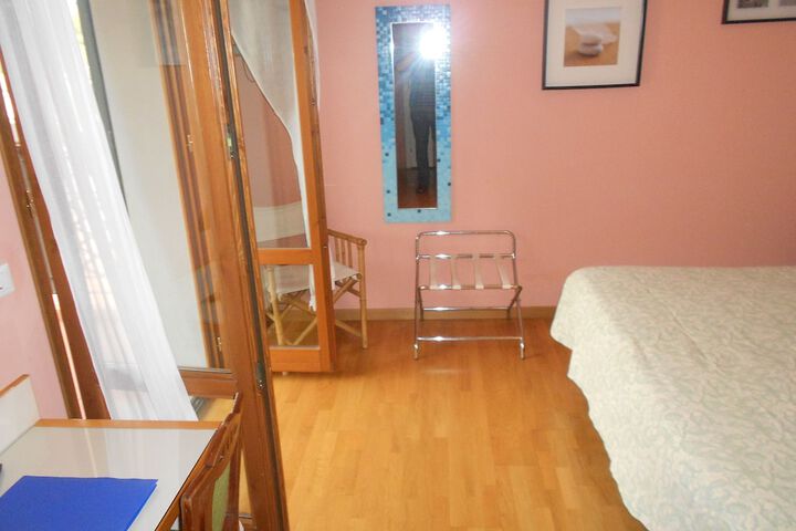 Room 15 of 73