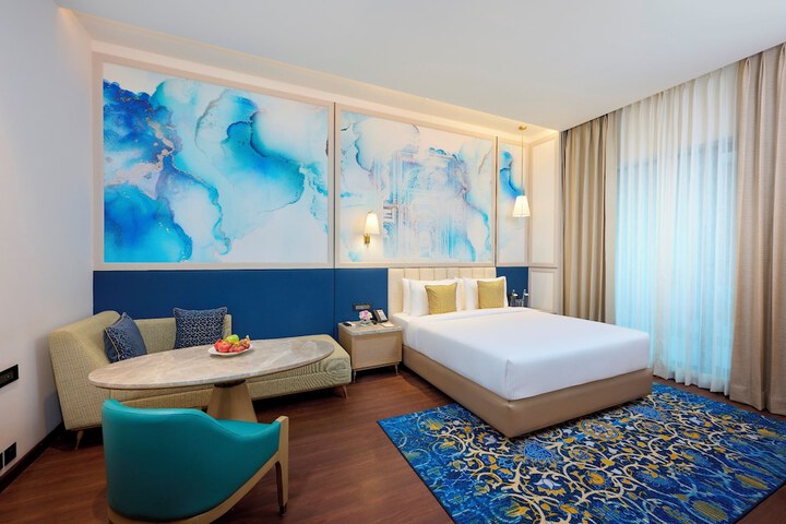 Room 16 of 63
