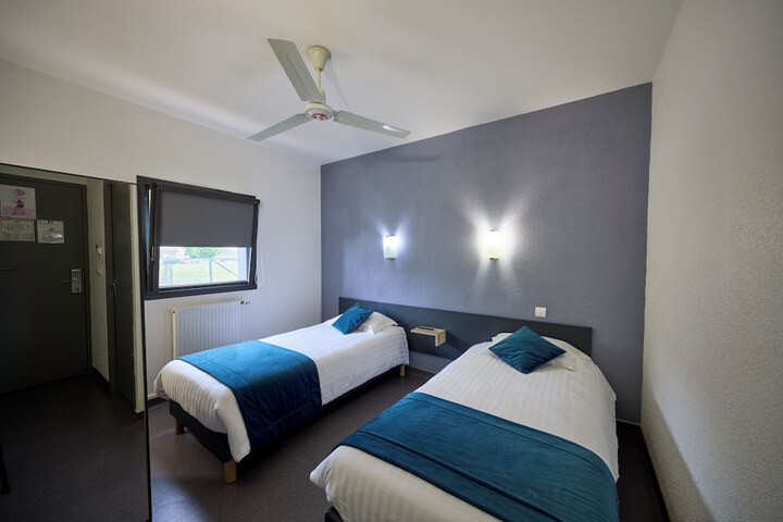 Room 14 of 51
