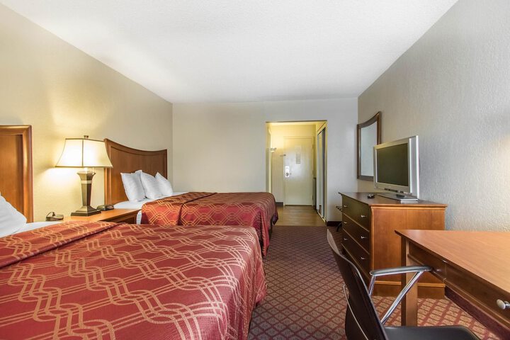 Room 14 of 39