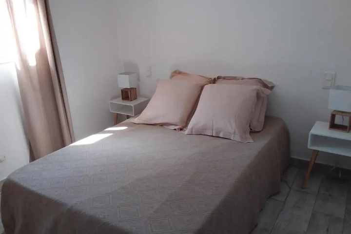 Room 8 of 15