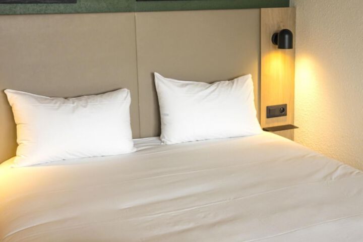 Room 13 of 68