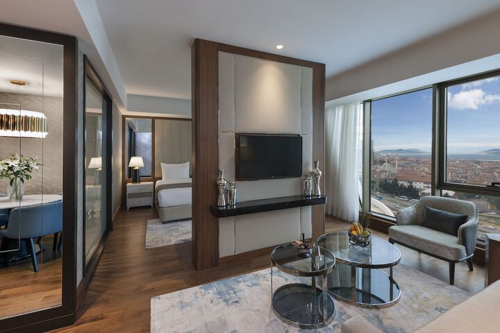 Room 21 of 56