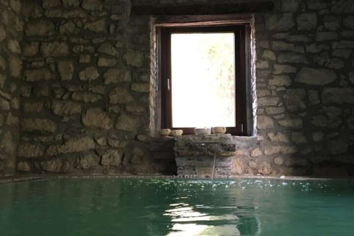 Hotel with Pool
