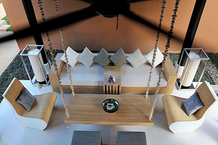 Lobby Entry