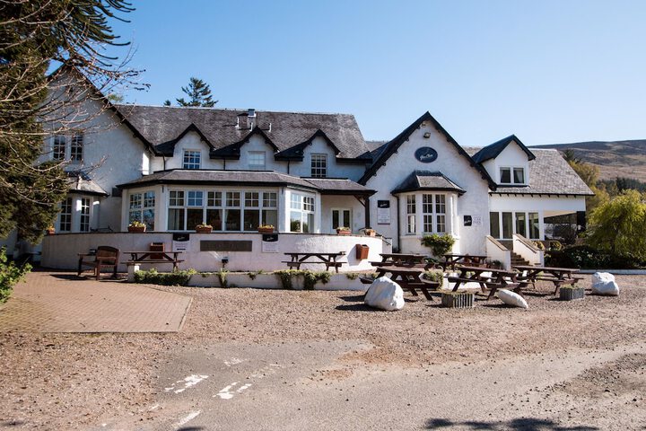 Glen Clova Hotel and Lodges in Kirriemuir