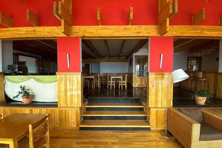 Mia Hotel