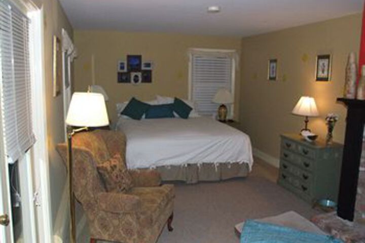 Room 19 of 30