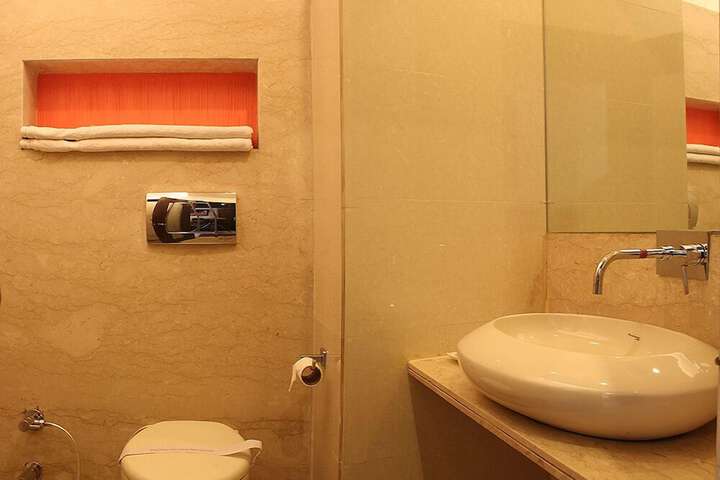 Clean Restrooms