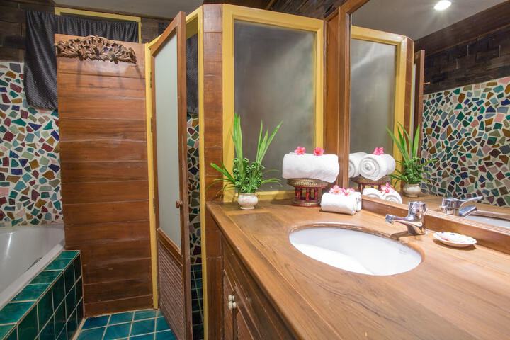 Bathroom Interior Photo