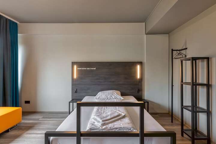 Room 31 of 56