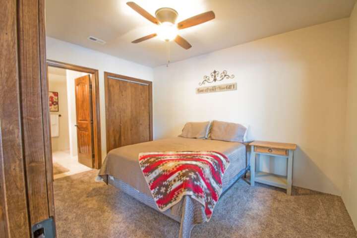 Room 4 of 39