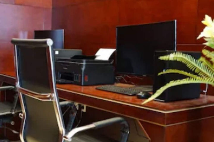 Business Center 99 of 138