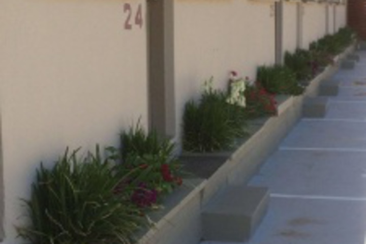 Property Grounds 32 of 72