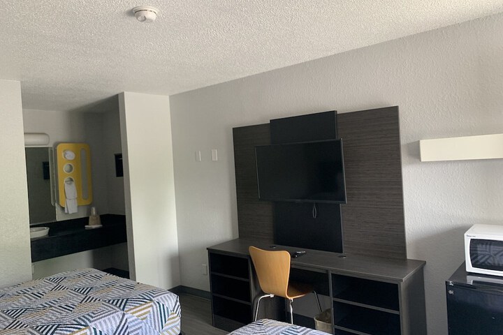Room 31 of 52