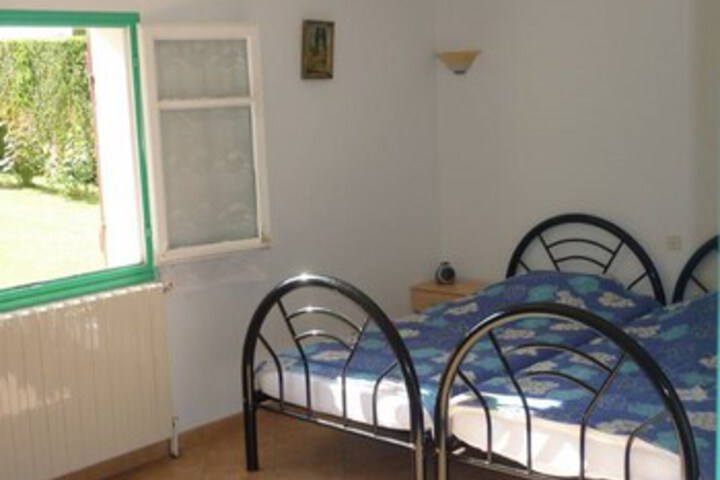 Room 15 of 21