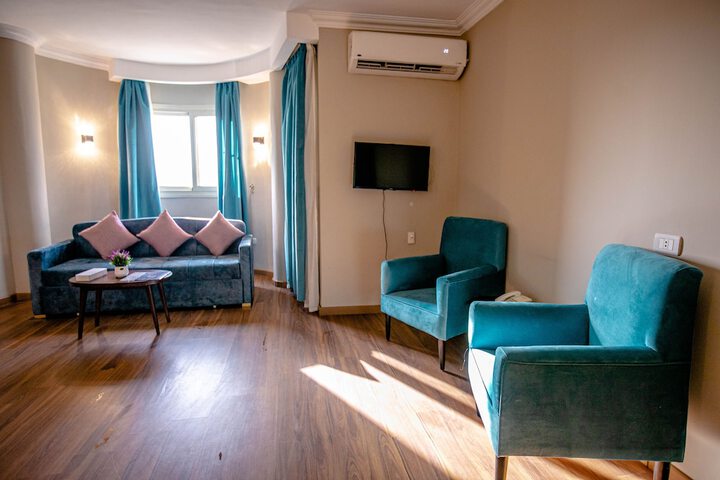 Room 18 of 42