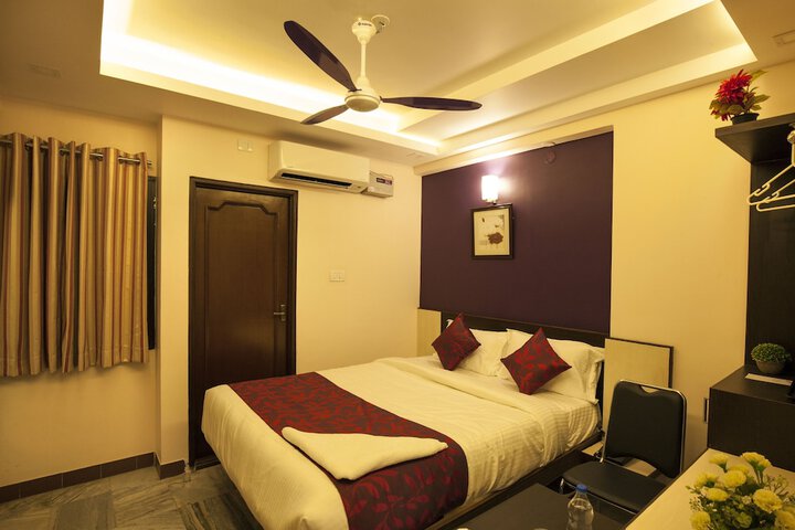 Room 5 of 43