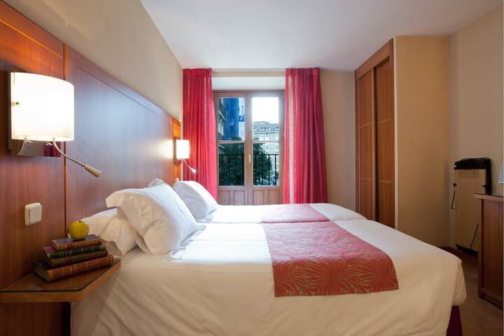 Room 7 of 36